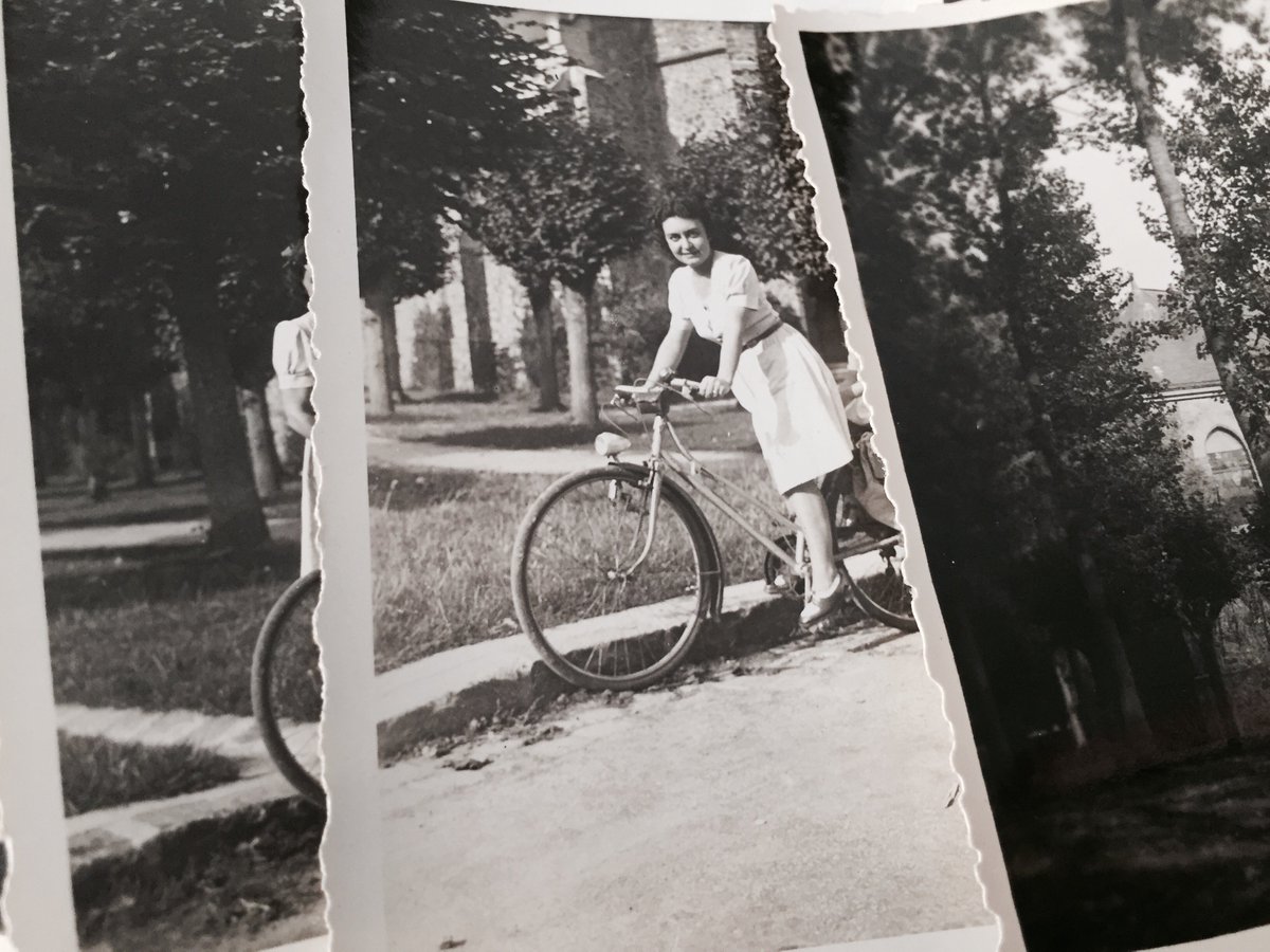 Oui j'avais vu que Madeleine circulait à bicyclette à Montceaux #Madeleineproject https://t.co/gwqYAb3HcT